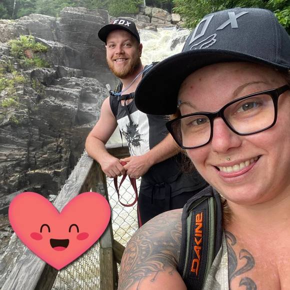 Meet your Posher, Roxy - Picture 1 of 1